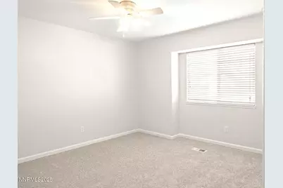 805 Divot Drive, Fernley, NV 89408 - Photo 4