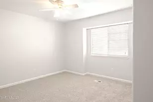 805 Divot Dr, Fernley, NV 89408 - Photo 4