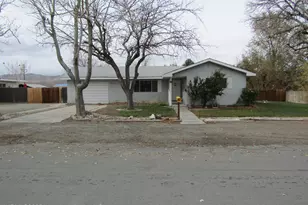 111 S Whitacre St, Yerington, NV 89447 - Photo 1