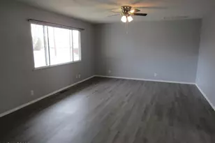 111 S Whitacre St, Yerington, NV 89447 - Photo 2