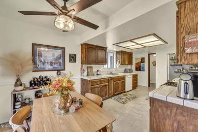 1476 Jessica Lane #D, Gardnerville, NV 89410 - Photo 18