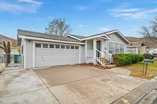 14 Ave De La Couleurs, Sparks, NV 89434 - Photo 2