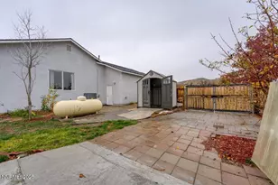 20914 White Rock Dr, Reno, NV 89508 - Photo 36