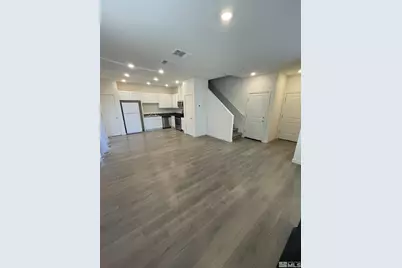 8839 Wolf Moon Drive, Reno, NV 89506 - Photo 6