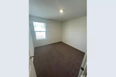 8839 Wolf Moon Drive, Reno, NV 89506 - Photo 10