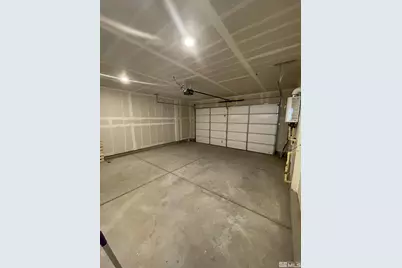 8839 Wolf Moon Drive, Reno, NV 89506 - Photo 14