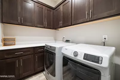 250 Commodore Drive, Verdi, NV 89439 - Photo 34