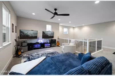 250 Commodore Drive, Verdi, NV 89439 - Photo 28