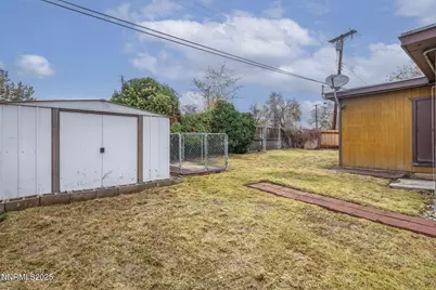 1675 Auburn Way, Reno, NV 89502 - Photo 26