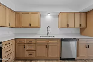 1340 Jones St, Reno, NV 89503 - Photo 12