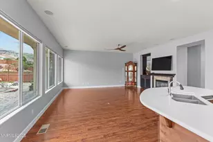 1960 Vicenza Dr, Sparks, NV 89434 - Photo 18