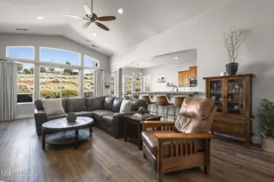 4560 Silian Ct, Sparks, NV 89436 - Photo 16