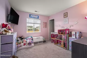 8961 Buffalo Grv Dr, Reno, NV 89506 - Photo 16