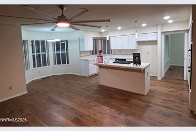 634 Boulder Circle, Dayton, NV 89403 - Photo 2
