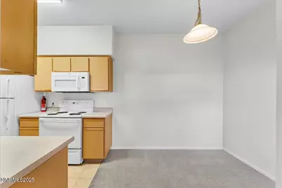 6850 Sharlands Avenue, Reno, NV 89523 - Photo 8