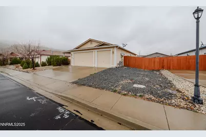17635 Lake Powell Drive, Reno, NV 89508 - Photo 6