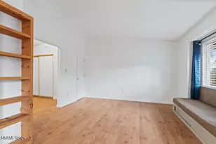 1880 Becky Ct, Reno, NV 89503 - Photo 4