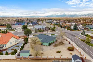 1168 Country Club Dr, Minden, NV 89423 - Photo 8