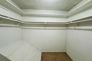 801 Woodglen Dr, Sparks, NV 89434 - Photo 6