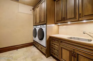 2490 Manzanita Ln, Reno, NV 89509 - Photo 98