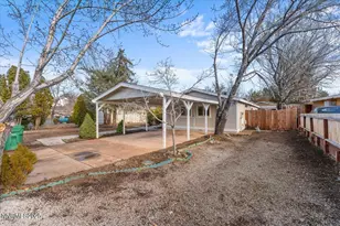 140 Sugar Hill Dr, Sun Valley, NV 89433 - Photo 4