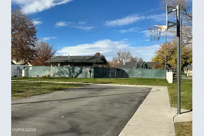 1665 London Circle, Sparks, NV 89431 - Photo 16