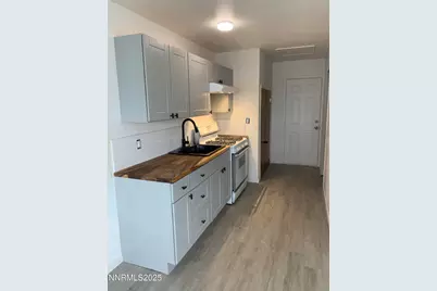 465 Industrial Park Drive, Carson City, NV 89701 - Photo 2