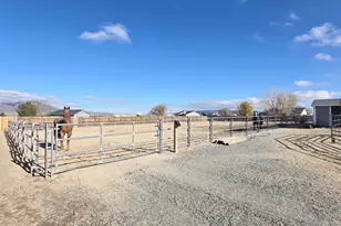 2880 Horseshoe Ln, Fernley, NV 89408 - Photo 48