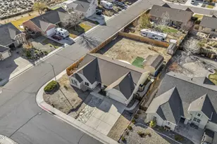 11 Cedar Crest Ct, Dayton, NV 89403 - Photo 22