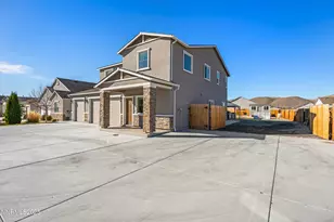 6479 June Bug Ct, Sparks, NV 89436 - Photo 4