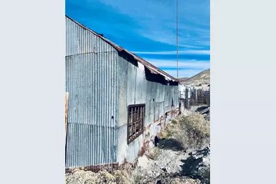 237 N Summit Street, Tonopah, NV 89049 - Photo 2