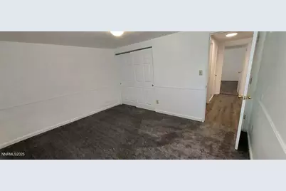 1973 1/2 Hymer Avenue, Sparks, NV 89431 - Photo 8