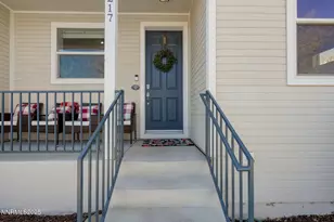1217 Lander St, Reno, NV 89509 - Photo 2