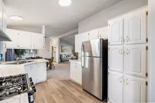 8905 Iroquois Trail, Stagecoach, NV 89429 - Photo 12