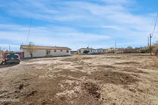 1770 Pueblo St, Silver Springs, NV 89429 - Photo 24