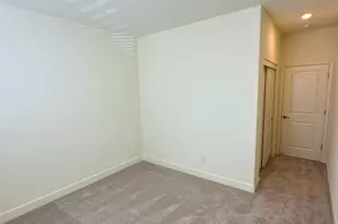 7145 Owl Vw Dr, Sparks, NV 89436 - Photo 16