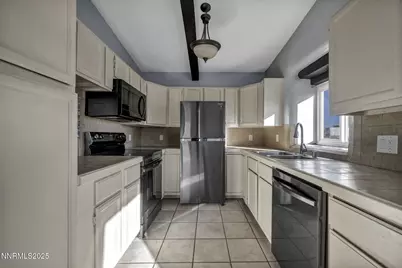 10810 Chesapeake Drive, Reno, NV 89506 - Photo 14