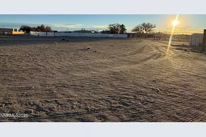 195 W Classic Way, Fallon, NV 89406 - Photo 10