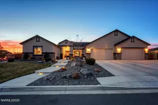 9915 Buckle Ct, Sparks, NV 89441 - Photo 2