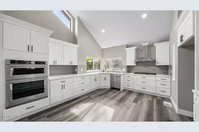 5700 E Hidden Valley Drive, Reno, NV 89502 - Photo 2