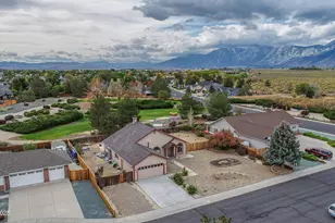 1263 Bronco Cir, Minden, NV 89423 - Photo 4