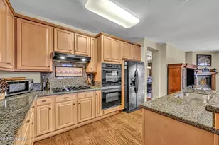6142 Mia Vista Dr, Reno, NV 89502 - Photo 12