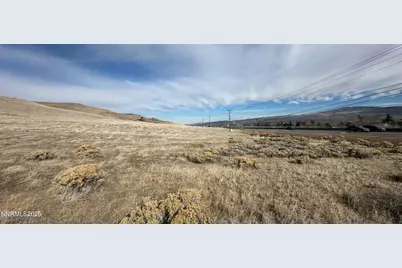 5625 Pyramid Way, Sparks, NV 89436 - Photo 2