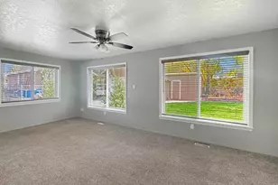 121 W Shepard St, Winnemucca, NV 89445 - Photo 12