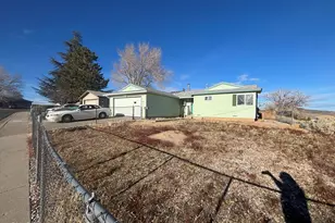 7700 Essex Way, Reno, NV 89506 - Photo 4