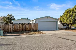 227 Walker St, Gardnerville, NV 89410 - Photo 4