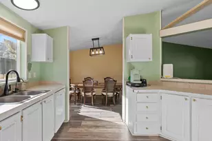 227 Walker St, Gardnerville, NV 89410 - Photo 14