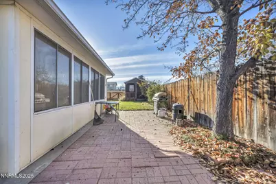 914 Glen Martin Drive, Sparks, NV 89434 - Photo 18