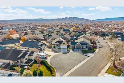 689 Canary Circle, Fernley, NV 89408 - Photo 22
