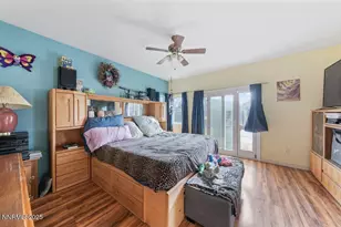 689 Canary Cir, Fernley, NV 89408 - Photo 18